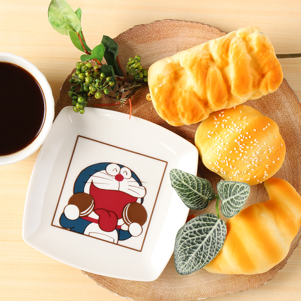 ドラえもん おいしいプレート いただきます